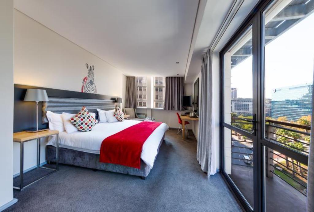 fountains hotel cape town reviews